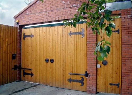 Как сделать ворота своими руками из дерева самым легким. Выбираем вид