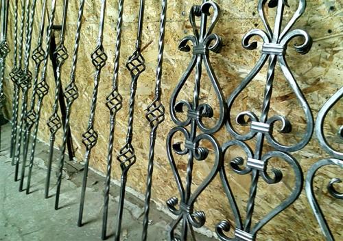 Кованые ворота с калиткой. Кованые ворота: выбор, нюансы сборки и красивого оформления