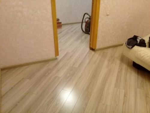 Как установить межкомнатную дверь без порога