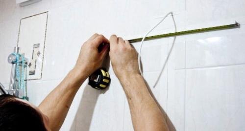 Сборка кухни верхних шкафов. Этапы сборки кухонной мебели