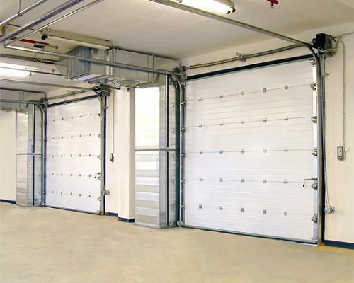 Ворота подъемно секционные противопожарные. Характеристики противопожарных секционных ворот