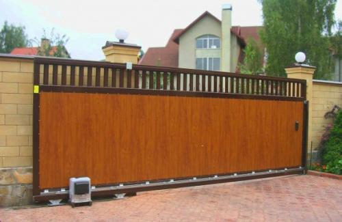 Въездные ворота на участок размеры. Оптимальная ширина въездных ворот