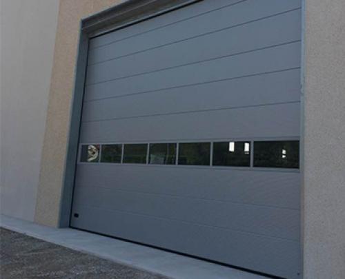 Откатные ворота с калиткой. Как сделать откатные ворота своими руками 02