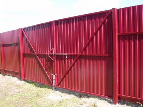 Ворота сварные распашные своими руками поэтапно. Процесс сварки уличных ворот своими руками 04