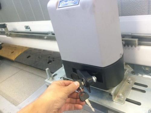 Приводы для откатных ворот рейтинг по надежности. Основные моменты при выборе привода