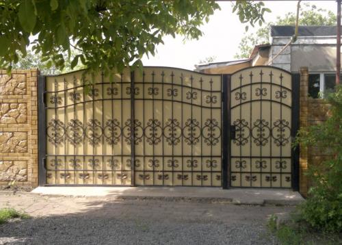 Автоматические распашные ворота достоинства и недостатки. Особенности автоматических распашных ворот с дистанционным открытием 05 Автоматические распашные ворота достоинства и недостатки. Особенности автоматических распашных ворот с дистанционным открытием 05