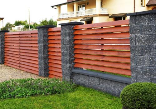 Распашные гаражные ворота из дерева своими руками. Особенности ворот для гаража из дерева 22