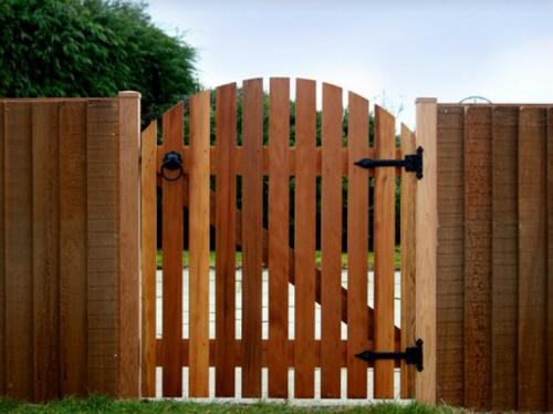 Распашные гаражные ворота из дерева своими руками. Особенности ворот для гаража из дерева 18