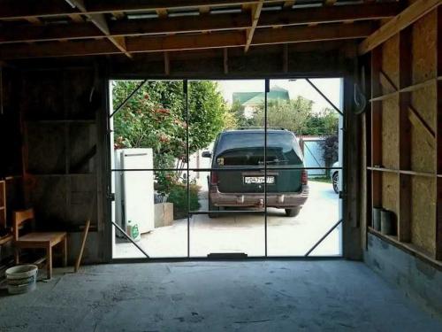 Как сделать ворота в гараже которые открываются вверх. Подъемные ворота своими руками: необходимые материалы для изготовления + поэтапная инструкция по сооружению и установке своими руками