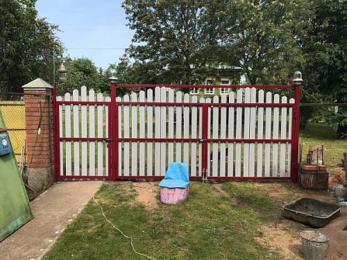 Какую профильную трубу использовать для ворот. Как сварить ворота из профильной трубы своими руками: чертежи и расчет, фото