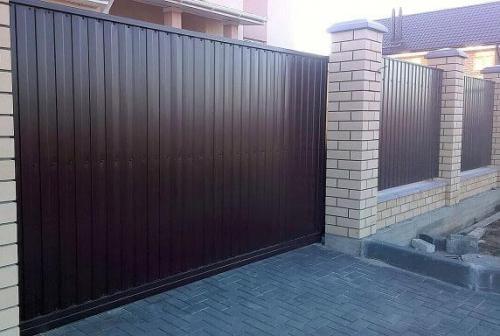 Автоматические ворота с дистанционным управлением в Москве. Варианты ворот: 03