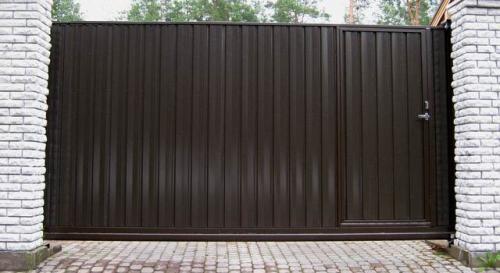 Автоматические ворота с дистанционным управлением в Москве. Варианты ворот: 01