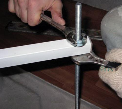 Сборка и установка душевой кабины своими руками. Сборка и монтаж поддона 02 Сборка и установка душевой кабины своими руками. Сборка и монтаж поддона 02