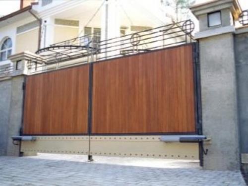 Распашные ворота с электроприводом. Ворота с электроприводом распашные с автоматическим открыванием