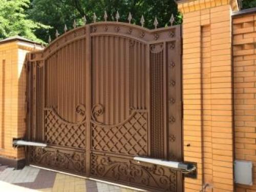 Распашные ворота с электроприводом. Ворота с электроприводом распашные с автоматическим открыванием