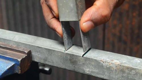 Как соединить профильную трубу без сварки в домашних условиях. 5 способов надежного соединения профильных труб без сварки