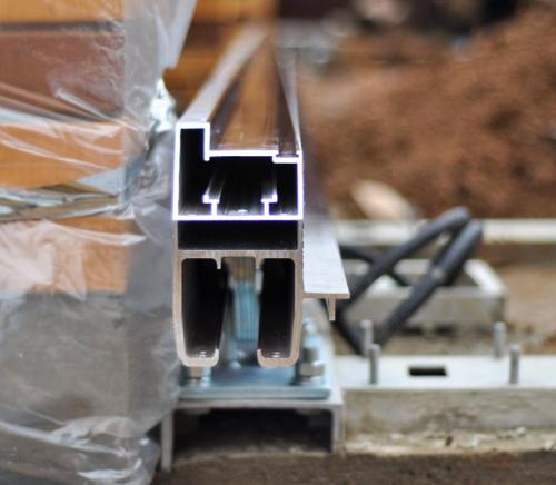 Секционные ворота алютех инструкция по монтажу. Монтаж рамы в гараже