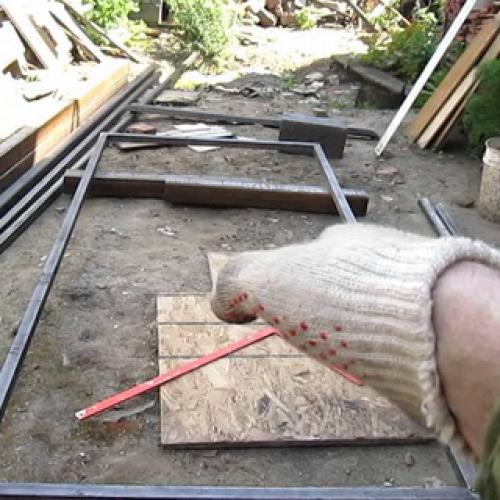 Металлические ворота с калиткой для частного дома. Металл 02