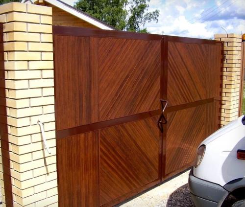 Красивые ворота для частного дома. Красивые распашные ворота — современные и оригинальные варианты на фото и видео в обзоре!