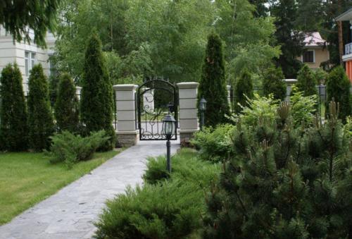 Какие виды ворот и калиток для частного дома бывают. Особенности калиток для частного дома 03 Какие виды ворот и калиток для частного дома бывают. Особенности калиток для частного дома 03