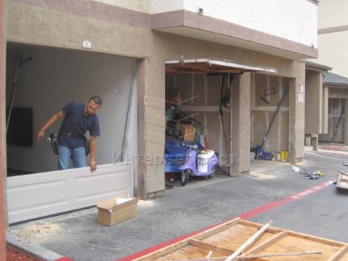 Подготовка к монтажу секционных ворот. Как установить секционные ворота в гараже своими руками, подготовка проема, монтаж и регулировка 02