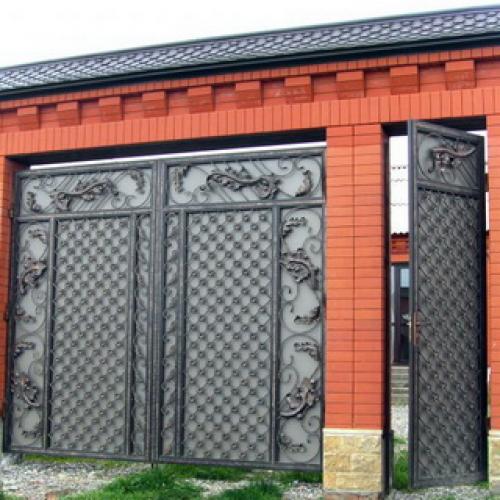 Как самому собрать гаражные ворота с калиткой. Виды конструкций 15 Как самому собрать гаражные ворота с калиткой. Виды конструкций 15