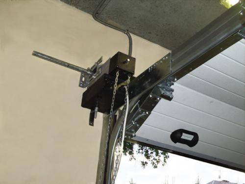 Автоматика на секционные ворота своими руками. Автоматика для секционных ворот своими руками