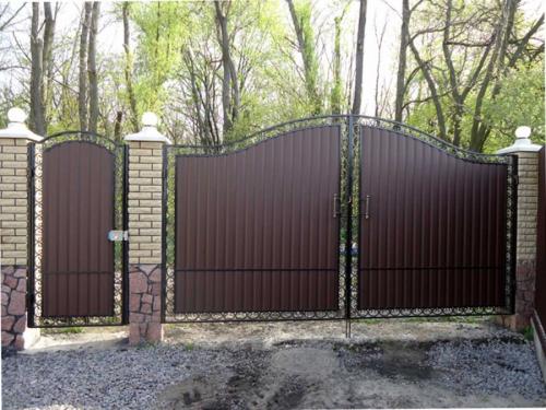 Необычные ворота из профнастила. Ворота из профнастила — 135 фото, как установить своими руками разные типы ворот