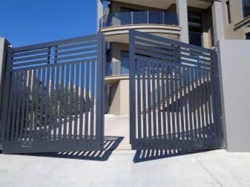 Подземный привод для распашных ворот. Преимущества и недостатки