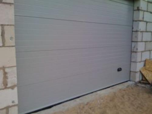 Секционные ворота своими руками. Как сделать секционные ворота своими руками