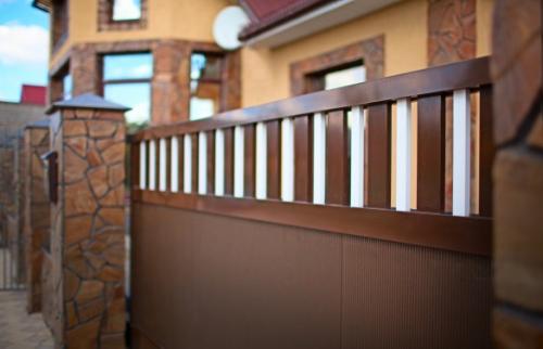 Откатные ворота. Критерии выбора откатных ворот