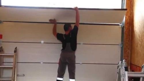 2 инструкция по монтажу секционных подъемных ворот. Установка секционных ворот с пружинами растяжения: последовательность действий