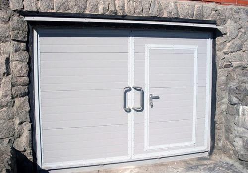 Деревянные ворота в гараж. Конструкция 17