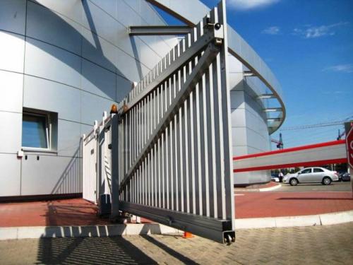 Электропривод на гаражные ворота. Автоматические ворота: особенности, достоинства и недостатки