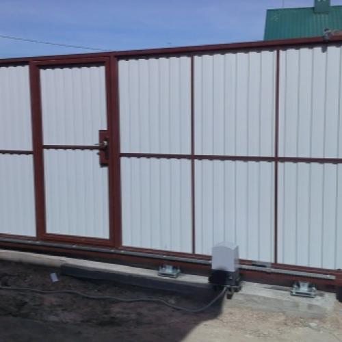 Конструктивные особенности откатных ворот. Ворота откатные своими руками (57 фото): виды, особенности устройства и монтажа 01 Конструктивные особенности откатных ворот. Ворота откатные своими руками (57 фото): виды, особенности устройства и монтажа 01