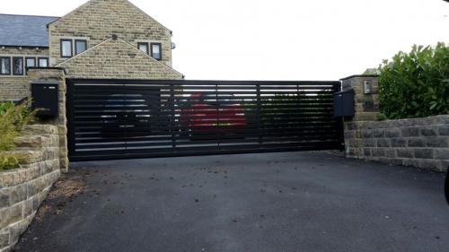 Варианты откатных ворот. Откатные ворота — идеи реализации своими руками. Обзор самых удачных вариантов (105 фото)