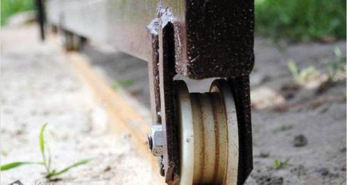 Как сделать откатные ворота своими руками. Откатные ворота: важные лайфхаки 05