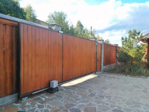 Секционные ворота Hormann для гаража. Достоинства секционных ворот Hormann 02